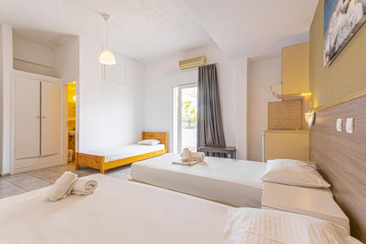 Simple Hotel Hersonissos Sun Bagian luar foto