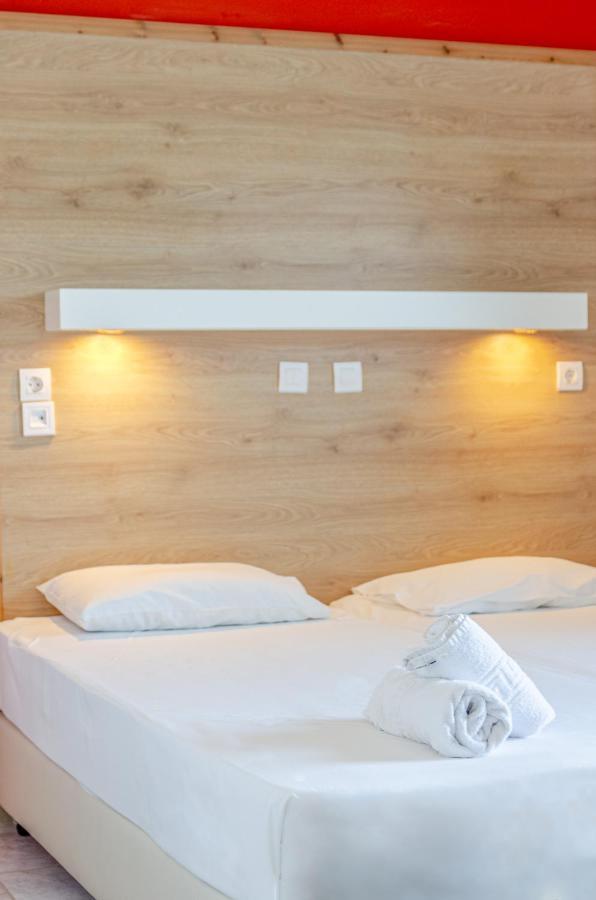 Simple Hotel Hersonissos Sun Bagian luar foto