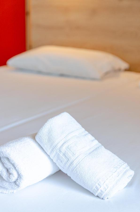 Simple Hotel Hersonissos Sun Bagian luar foto