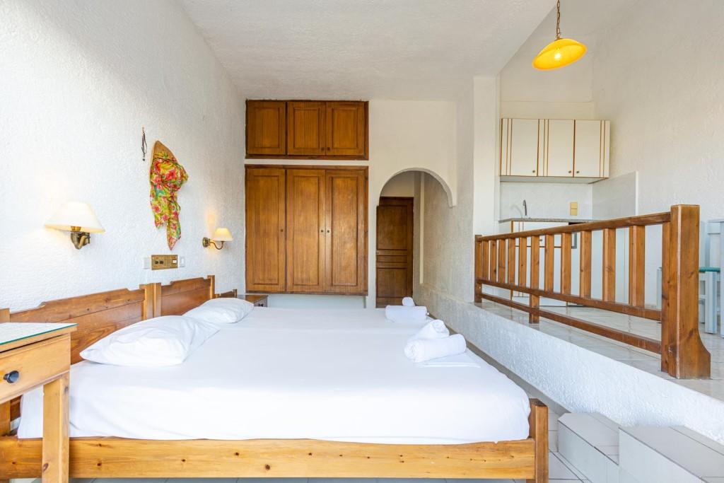 Simple Hotel Hersonissos Sun Bagian luar foto